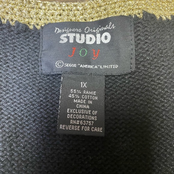 Designers Originals Studio Joy Size 1X Christmas Embroidered Sweater Vest Beads - Picture 2 of 10